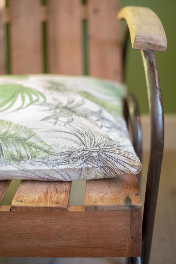 Sur Le Quai Bed & Breakfast Carcassonne Eksteriør bilde